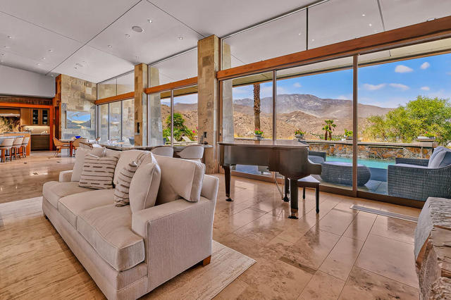 9 Rockcrest, Rancho Mirage CA: https://media.crmls.org/mediaz/e1f7854b-cf9a-4364-8bb4-6de0c09ecea6.jpg