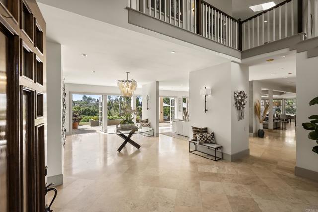 Detail Gallery Image 4 of 27 For 17309 via De Fortuna, Rancho Santa Fe,  CA 92067 - 6 Beds | 6/1 Baths