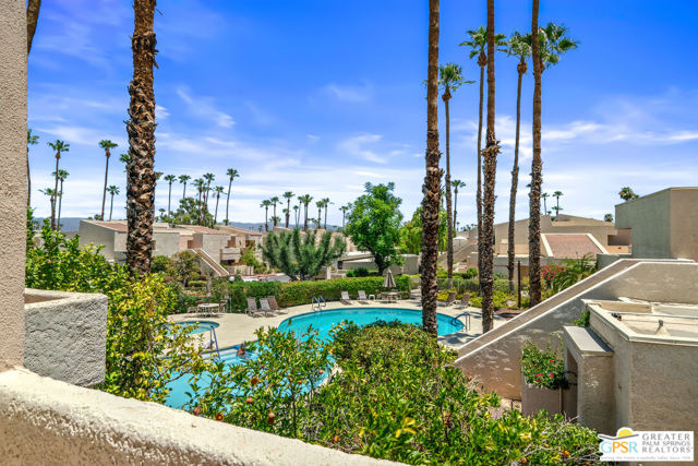 1680 S Andee Drive, Palm Springs CA: https://media.crmls.org/mediaz/e1faac9a-2bd3-4c17-aa59-263cf83d282f.jpg