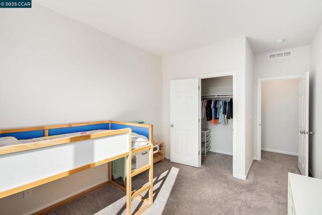 9603 Del Seis Dr, Sacramento CA: https://media.crmls.org/mediaz/e1fb6010-5d34-444c-9b72-9939e426ae81.jpg