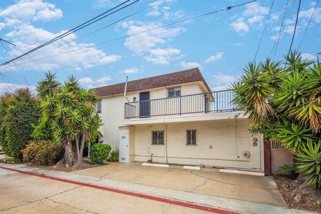 241 243 F Avenue, Coronado CA: https://media.crmls.org/mediaz/e1fbcdb2-b306-4a66-a5eb-fbd0e8707af2.jpg