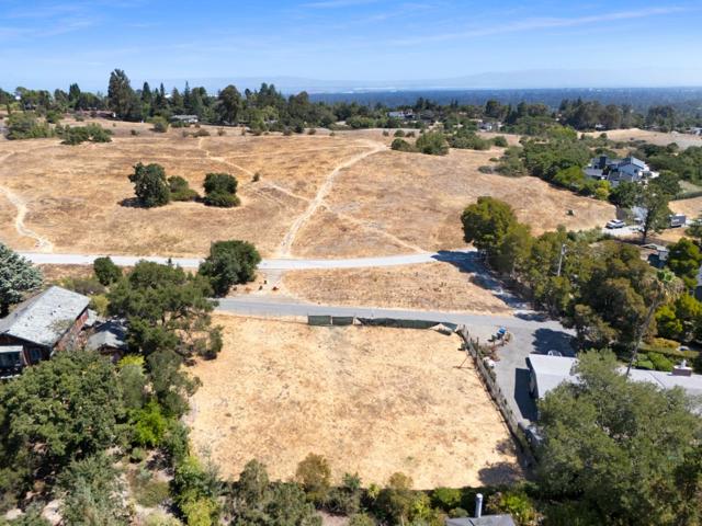 152 Alta Mesa Road, Woodside CA: https://media.crmls.org/mediaz/e1fbd970-90e8-4676-8ceb-4b11c2595847.jpg