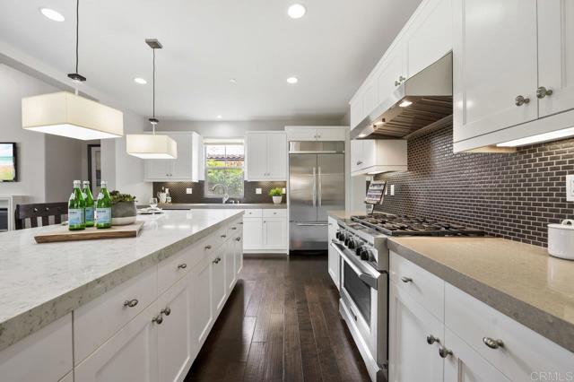 8548 Kristen View Court, San Diego CA: https://media.crmls.org/mediaz/e1fc21d1-a456-4309-a224-233ce0c59605.jpg