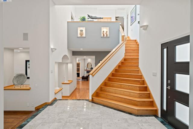45221 Rutherford Ter, Fremont CA: https://media.crmls.org/mediaz/e1fcc141-aad3-49f9-824f-403f0cd28cdd.jpg