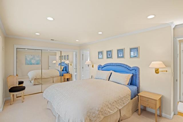 0 Mission 4 NW of 4th Street, Carmel CA: https://media.crmls.org/mediaz/e1fcc3f7-83b9-40e4-b938-acc4fe3f8a81.jpg