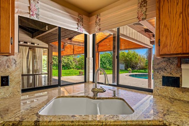 Detail Gallery Image 23 of 53 For 11915 Fuerte Vista Ln, El Cajon,  CA 92020 - 6 Beds | 4/2 Baths