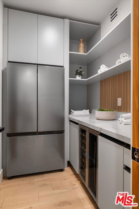 101 Greenfield Avenue, Los Angeles CA: https://media.crmls.org/mediaz/e1fdc824-5623-48ab-92c8-b2011e4027ff.jpg