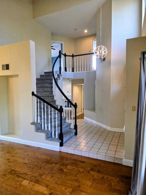 2212 Thurton Drive, Roseville CA: https://media.crmls.org/mediaz/e1feda25-bbd2-4bef-8693-72071c576954.jpg