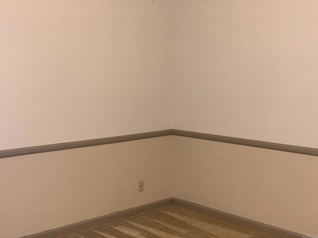 https://media.crmls.org/mediaz/e202ab21-77f6-4798-8ab3-acb8d33508cd.jpg?preset=X-Large