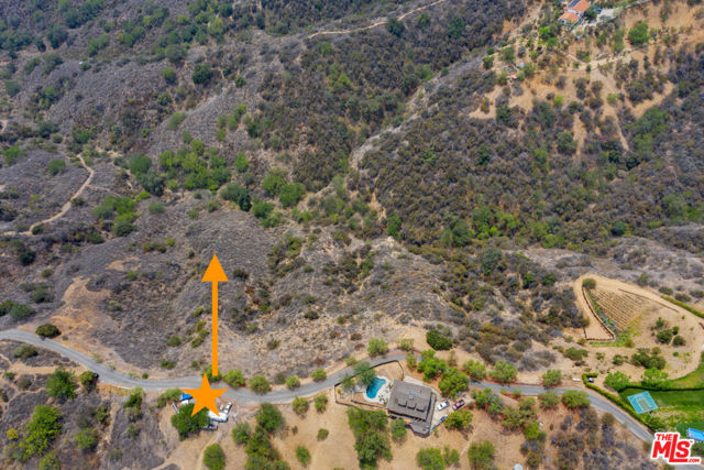 2300 Corsham Road, Topanga CA: https://media.crmls.org/mediaz/e202d722-3adf-48f7-92e4-57586f3e4c10.jpg
