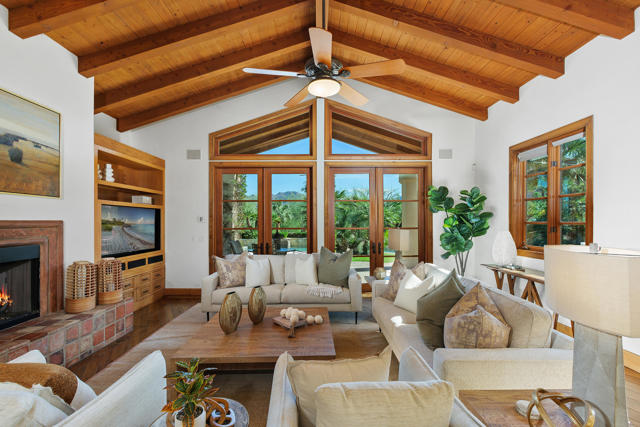 49260 Jfk Trail, Palm Desert CA: https://media.crmls.org/mediaz/e203c80f-d0b2-437c-a33a-b1f7d701636c.jpg