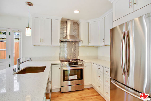 836 Hilldale Avenue, West Hollywood CA: https://media.crmls.org/mediaz/e2058044-2fbf-486f-9356-5eab815e082b.jpg