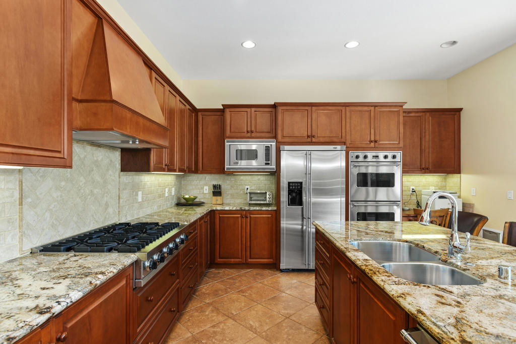 MLS #219139240DA image #3