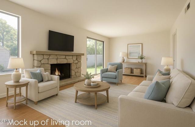 6368 Hunter Street, Ventura CA: https://media.crmls.org/mediaz/e205b239-6de7-4fd7-9bdf-2744135dc4de.jpg