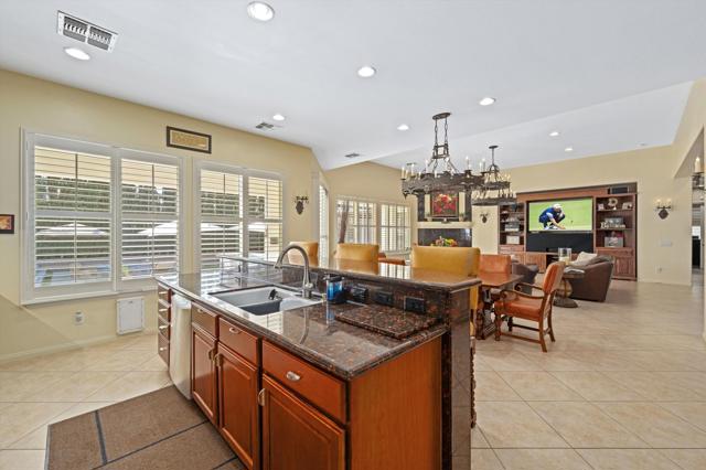 Image 37 of 52 For 49422 Jordan Street