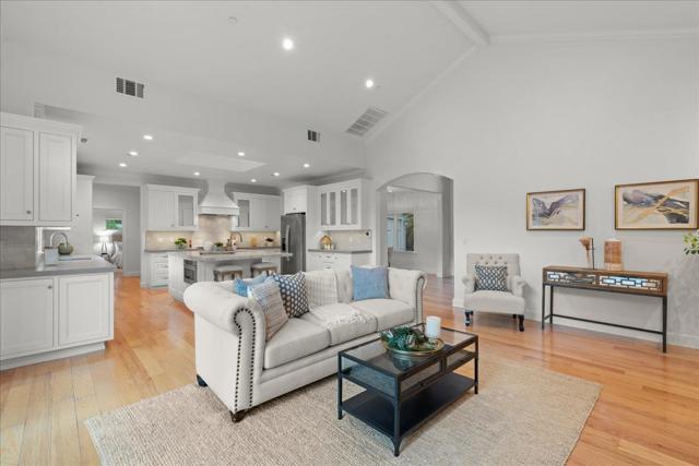 15211 Becky Lane, Monte Sereno CA: https://media.crmls.org/mediaz/e208aa5b-91b1-4be8-a051-491c4b5764e9.jpg