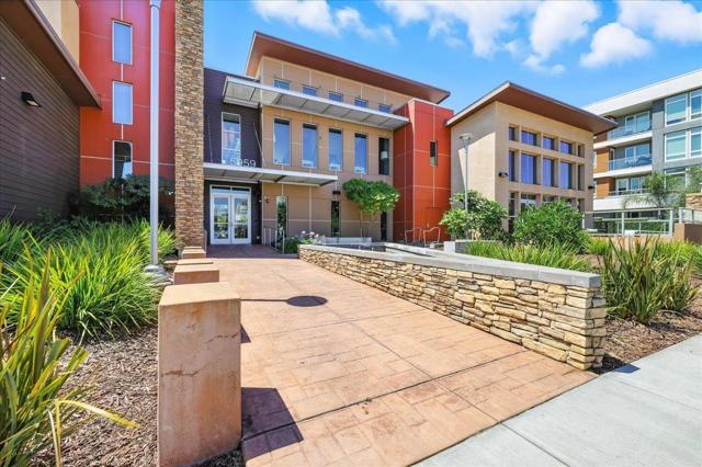 829 Blue Opal Drive, San Jose CA: https://media.crmls.org/mediaz/e2095c25-ed67-4418-b31f-f63d87f8dd7f.jpg