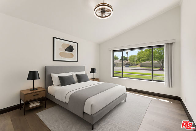 9724 Bothwell Road, Northridge CA: https://media.crmls.org/mediaz/e209860b-830e-4b0d-99b8-c11ffc7017c7.jpg