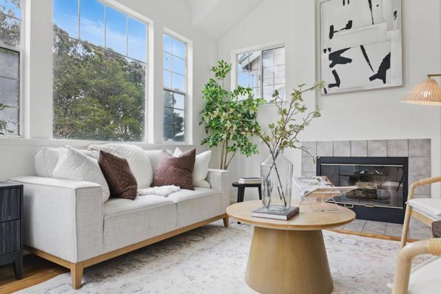 7 Moonlight Court, South San Francisco CA: https://media.crmls.org/mediaz/e209cb5a-4b8d-4c4c-923e-81ab07213fc6.jpg