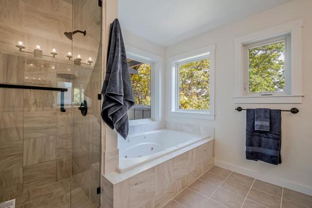 18 Linden Road, Watsonville CA: https://media.crmls.org/mediaz/e209f17b-fc48-4687-b0e4-efd7262f206d.jpg