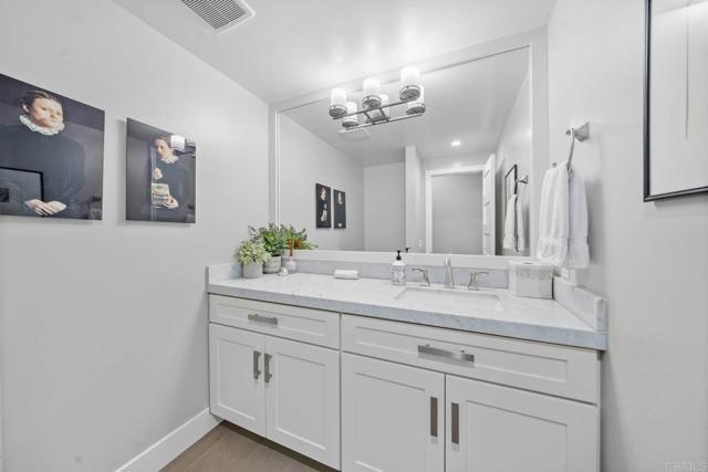 Detail Gallery Image 6 of 43 For 14 Buccaneer Way, Coronado,  CA 92118 - 5 Beds | 4/1 Baths