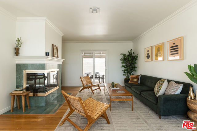 1402 Prospect Avenue, Hermosa Beach, California 90254, 3 Bedrooms Bedrooms, 0 ,1 BathroomBathrooms,Residential,For Sale,Prospect,0,26838145