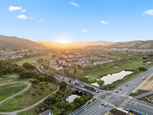 7531 Edinburgh Way, Gilroy CA: https://media.crmls.org/mediaz/e20b4d52-605d-4439-a4a4-9eea9bbedc9a.jpg