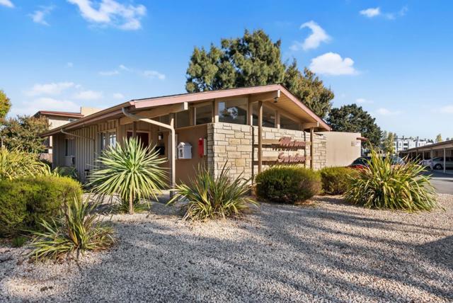 1640 Marina Court, San Mateo CA: https://media.crmls.org/mediaz/e20bad86-181c-486c-be04-95d77ae88dc7.jpg