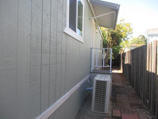 510 Saddle Brook Drive, San Jose CA: https://media.crmls.org/mediaz/e20c22f5-195f-4d46-983b-4bdd69812e29.jpg