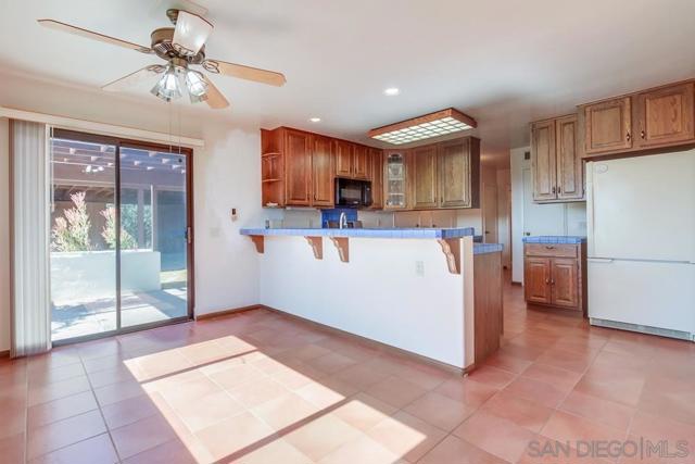 20503 Fortuna Del Sol, San Diego, California 92029, 3 Bedrooms Bedrooms, ,3 BathroomsBathrooms,Single Family Residence,For Sale,Fortuna Del Sol,250019901SD