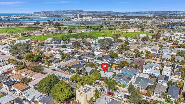 4640 Greene St, San Diego, California 92107, 2 Bedrooms Bedrooms, ,1 BathroomBathrooms,Single Family Residence,For Sale,Greene St,250018873SD