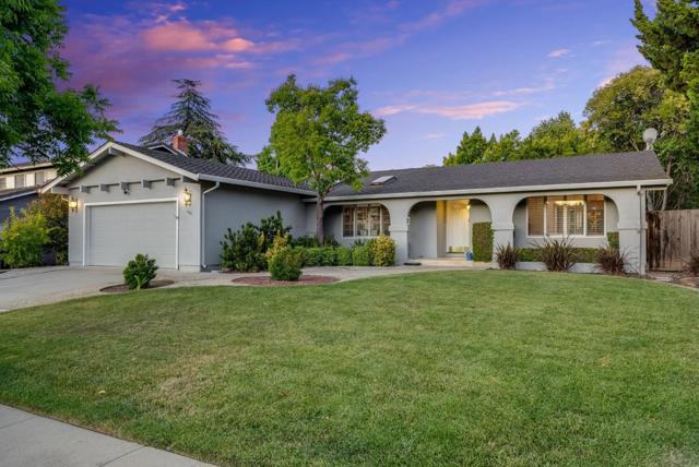 6182 Calle Del Conejo, San Jose CA: https://media.crmls.org/mediaz/e20ec304-6ca4-48cd-9dda-ba204a9407f9.jpg