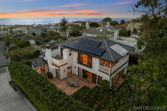 7505 Pepita Way, La Jolla CA: https://media.crmls.org/mediaz/e20f126e-0018-4ed5-a7f9-10539e6ec124.jpg