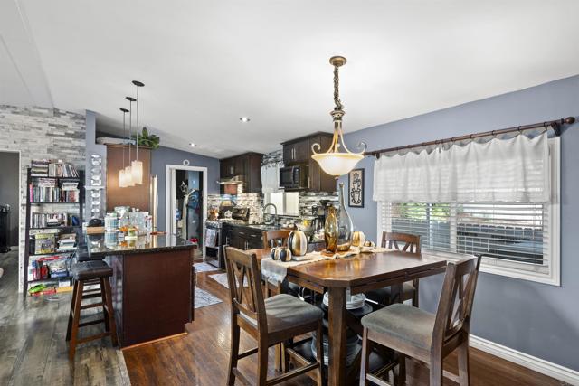 Image 19 of 41 For 9902 Jamacha Blvd  107