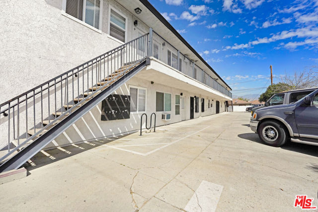 Image 7 of 18 For 10028 San Fernando Road