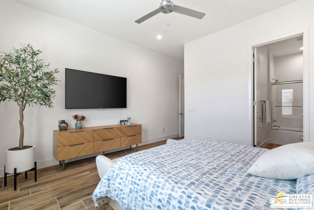 50660 Havasu Falls Drive, Indio CA: https://media.crmls.org/mediaz/e212d5df-f252-4761-a0d4-523f7747d90e.jpg