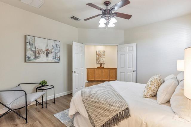 5889 Woodrose Way, Livermore CA: https://media.crmls.org/mediaz/e2139c3d-6e11-4295-a413-9142cc390c0f.jpg