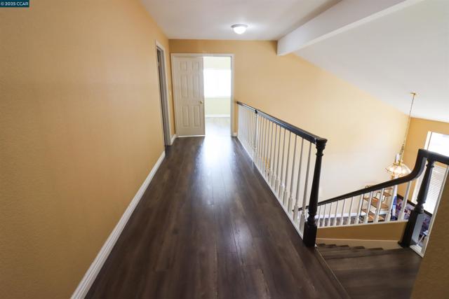 4632 Country Hills Dr, Antioch CA: https://media.crmls.org/mediaz/e217ae0a-321c-4987-a061-936c47d222ca.jpg