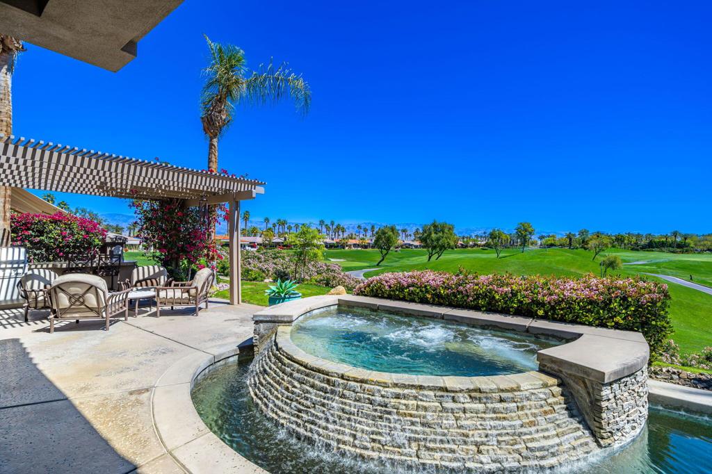 MLS #219135413DA image #5