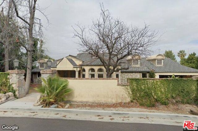 17941 KAREN Drive photo 1