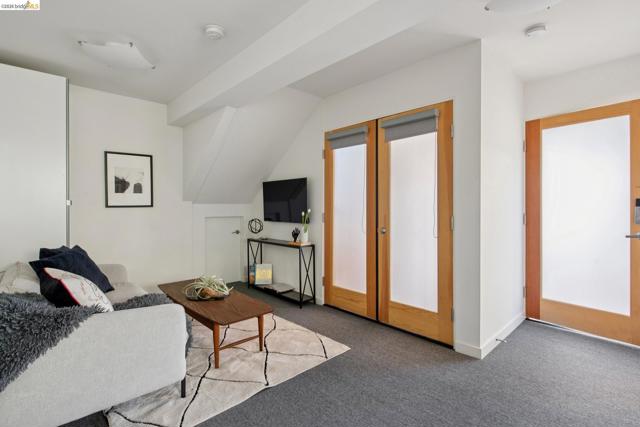 Image 38 of 60 For 1260 63rd St.