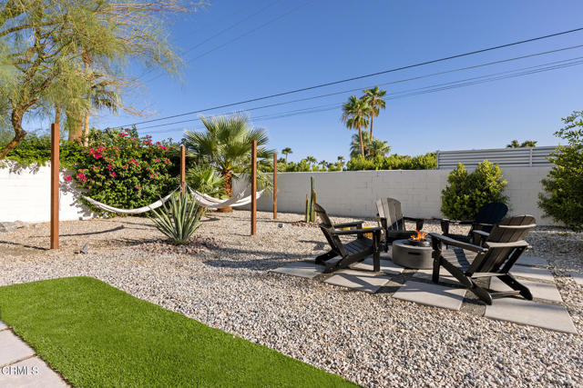 Detail Gallery Image 34 of 41 For 795 E Racquet Club Rd, Palm Springs,  CA 92262 - 3 Beds | 2 Baths