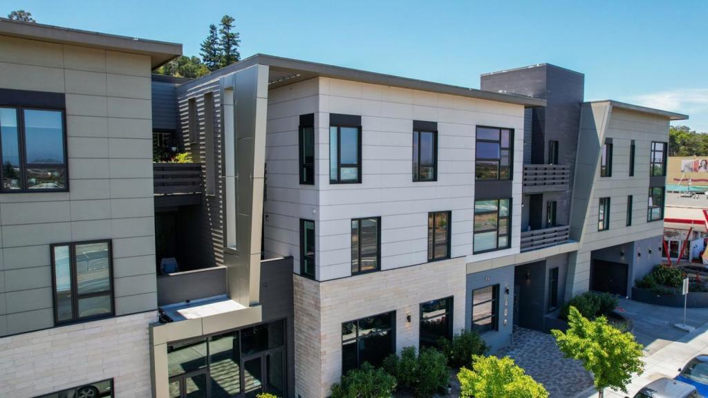 600 El Camino Real #209