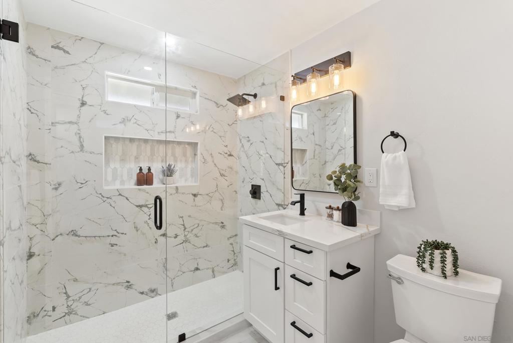 2175 Clove St - photo 11