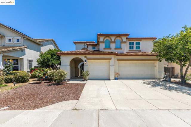 78 Vella Circle, Oakley CA: https://media.crmls.org/mediaz/e21a0b0f-69d3-4210-ac46-3f38b3477bb9.jpg