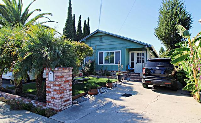 657 2nd Avenue, Redwood City CA: https://media.crmls.org/mediaz/e21a7163-7dd4-4996-948f-aa6ad770696e.jpg