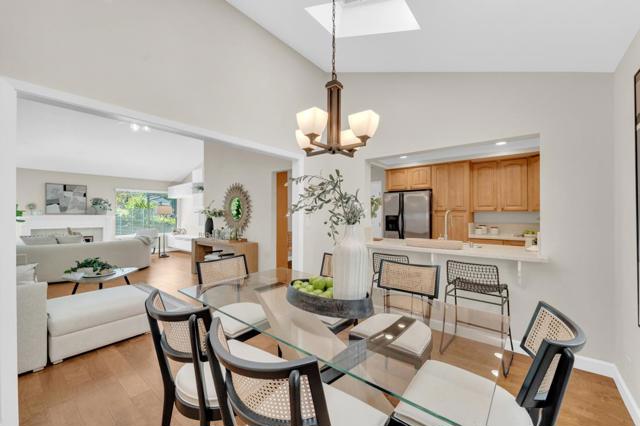 419 Clearview Drive, Los Gatos CA: https://media.crmls.org/mediaz/e21be09a-eafa-4b98-b101-6241c980a759.jpg