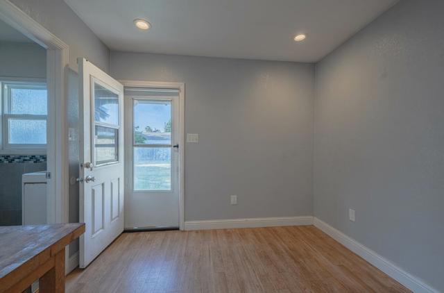 121 OAK Street, Salinas CA: https://media.crmls.org/mediaz/e21cb3af-4b27-43e5-ba14-9c2afcf3b733.jpg