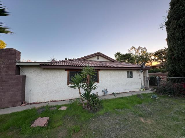 Detail Gallery Image 7 of 36 For 16430 Everetts Way, Riverside,  CA 92504 - 4 Beds | 2/1 Baths