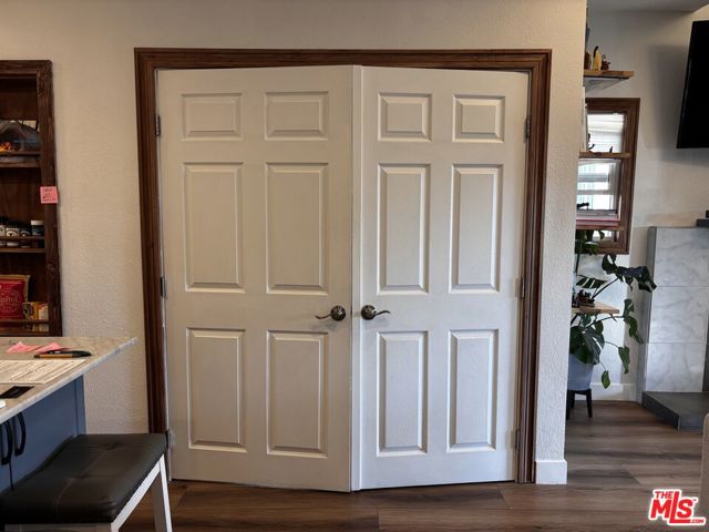 341 E 64th Street, Los Angeles CA: https://media.crmls.org/mediaz/e21d5aac-0402-43e0-852d-631dcf185b6e.jpg